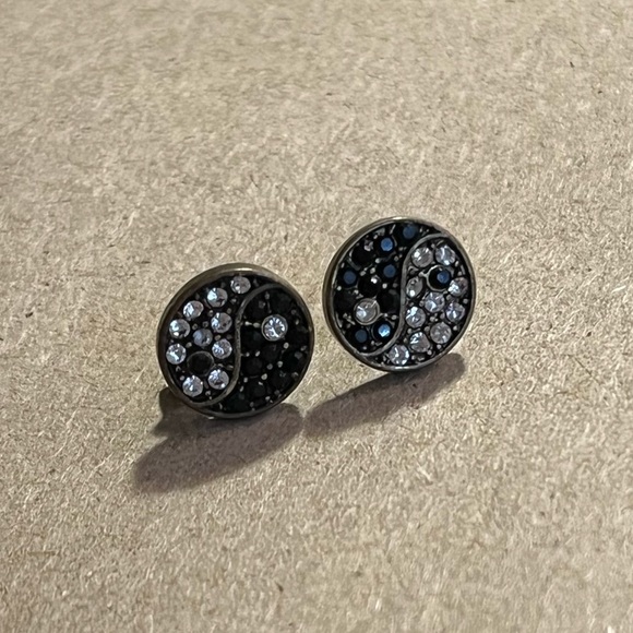 Lucky Brand - Yin and yang earrings - small gold with black & silver stones - Picture 1 of 7